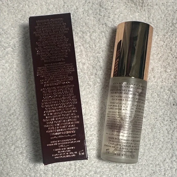 Charlotte Tilbury Airbrush Flawless Setting Spray - 34 ml Mini - Picture 3 of 4